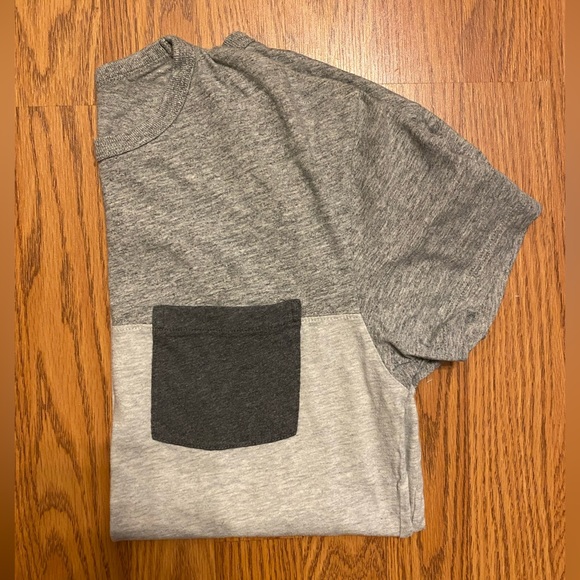 NWOT Men’s J Crew Slim Fit Pocket Tee - Picture 3 of 7